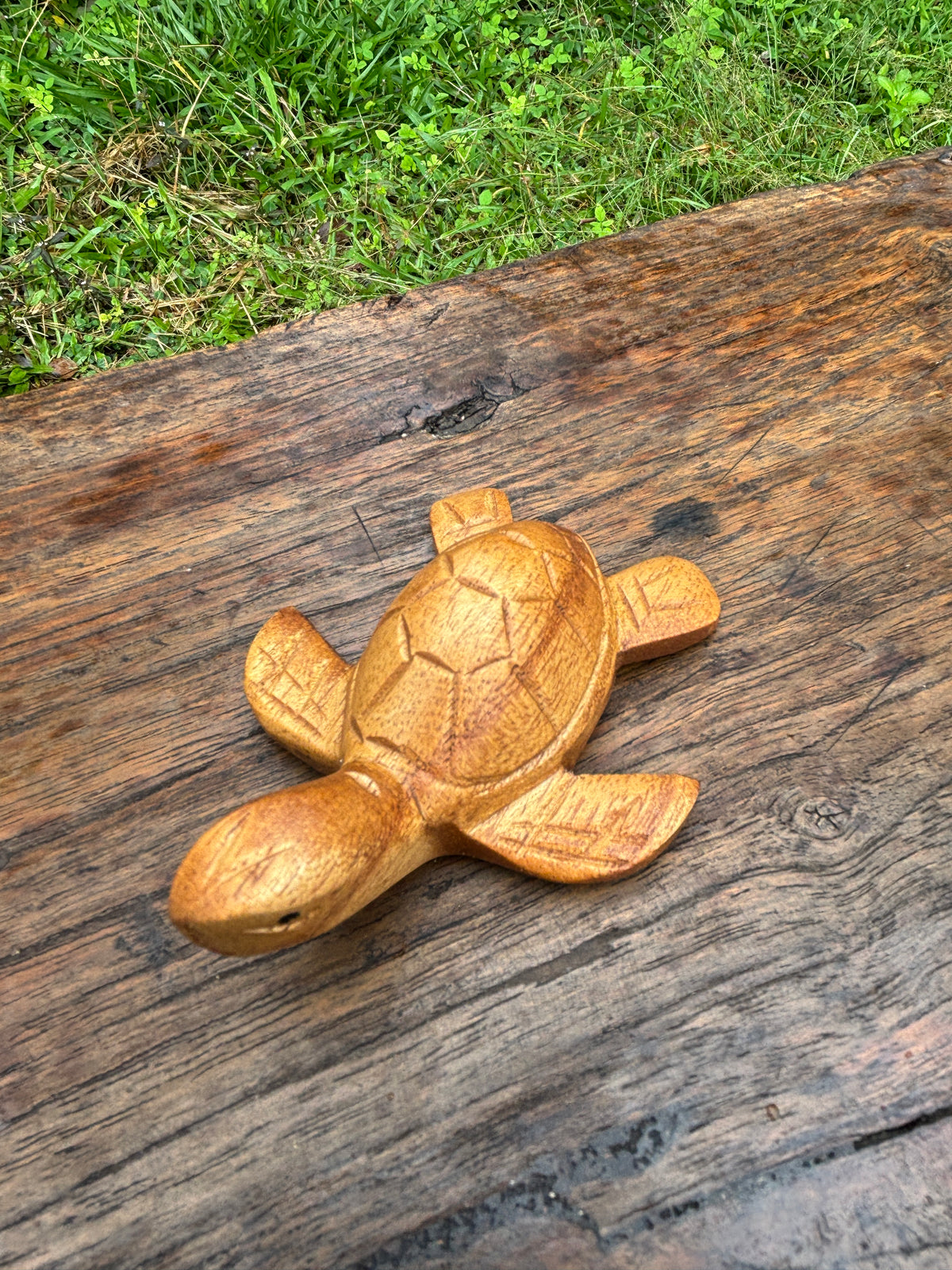 Hand-Carved Wooden Sea Turtle - 3” Honu (Brown)