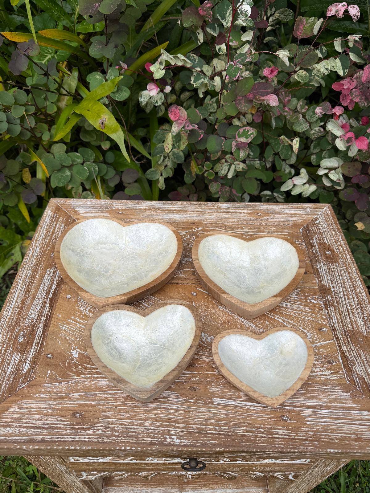 Teak & Mother of Pearl Heart Dish Set · Set of 4