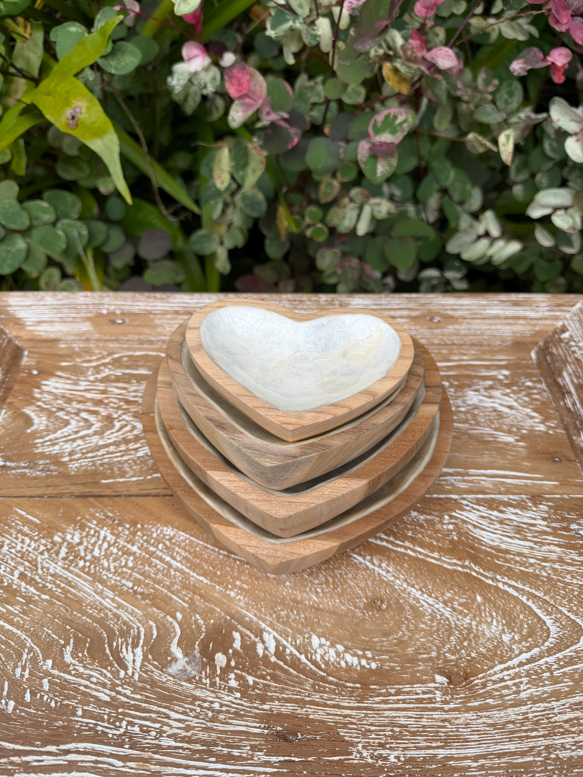 Teak & Mother of Pearl Heart Dish Set · Set of 4
