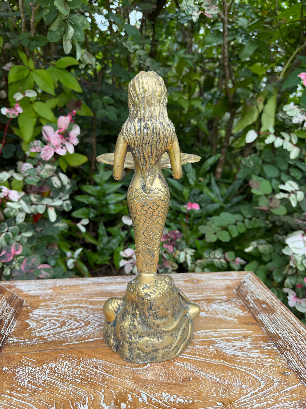 Bronze Mermaid Shell Tray · Hand-Cast Statue