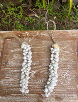 Mini White Shell Hanging Strand · 16" Coastal Accent
