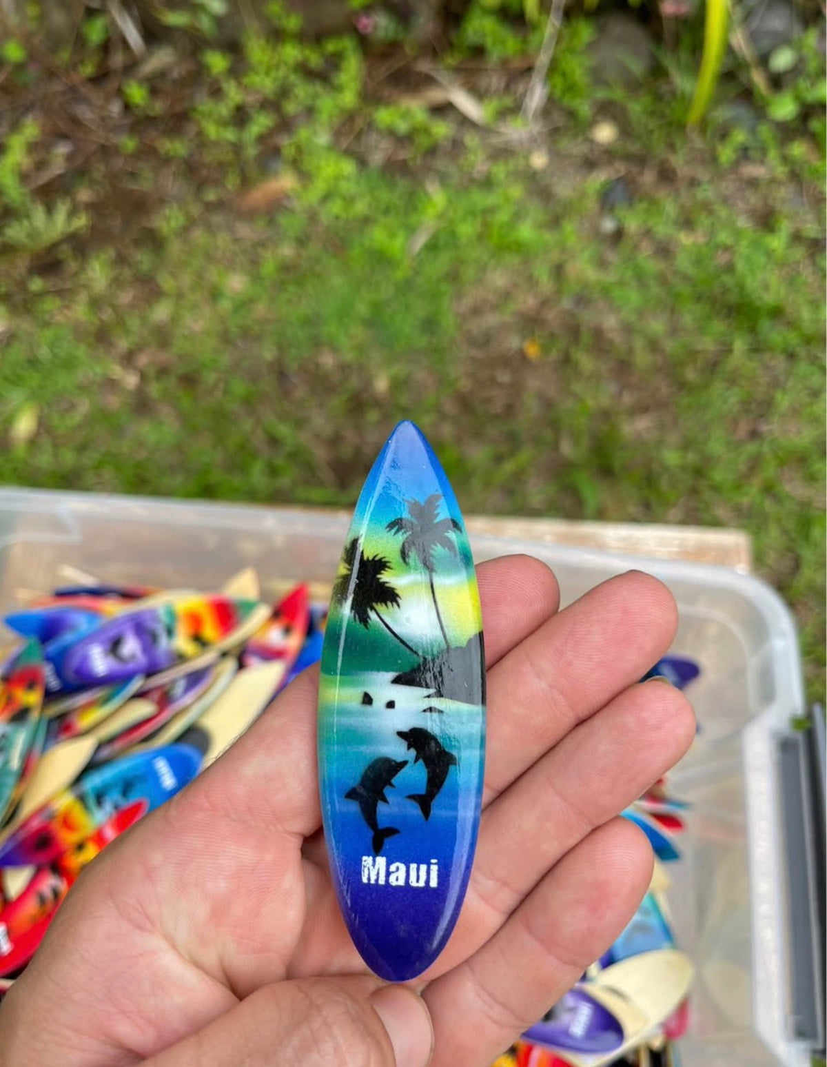 Maui Surfboard Magnet · Mini Wooden Souvenir